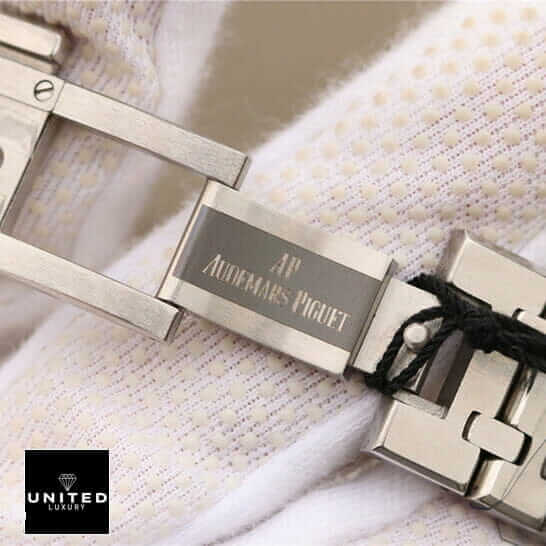 Audemars Piguet Royal Oak Stainless Steel Bracelet Replica opened steel clasp