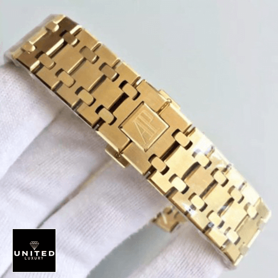 Audemars Piguet 26320 Gold Bracelet Replica closed clasp on the white glove hand