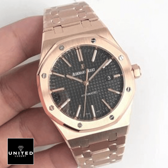 Audemars Piguet Royal Oak Rose Gold 15400OR.OO_.1220OR.01 Replica